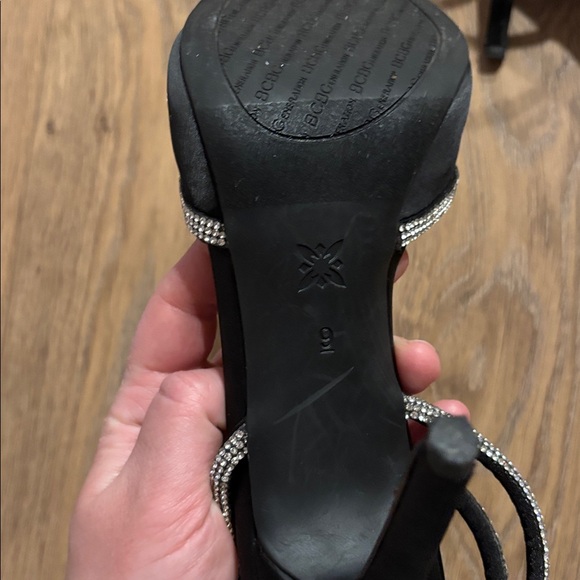 BCBG black crystal bow wrap heels - Picture 2 of 9
